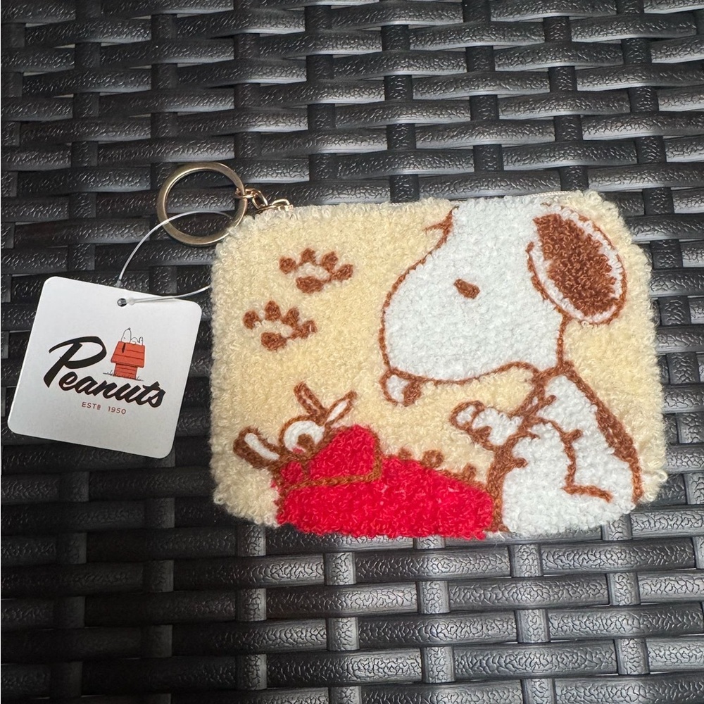 Peanuts Snoopy Fuzzy Cream and Red Coin Pouch